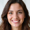 Retrato de Sofía Pérez, sonriendo